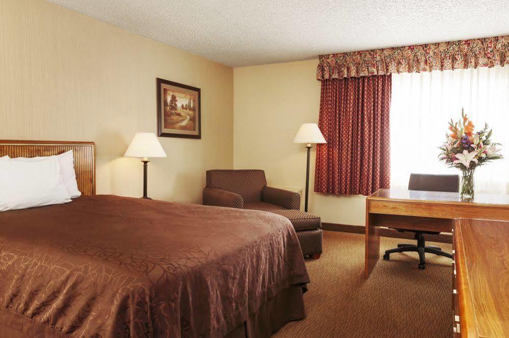 אלקו High Desert Inn מראה חיצוני תמונה