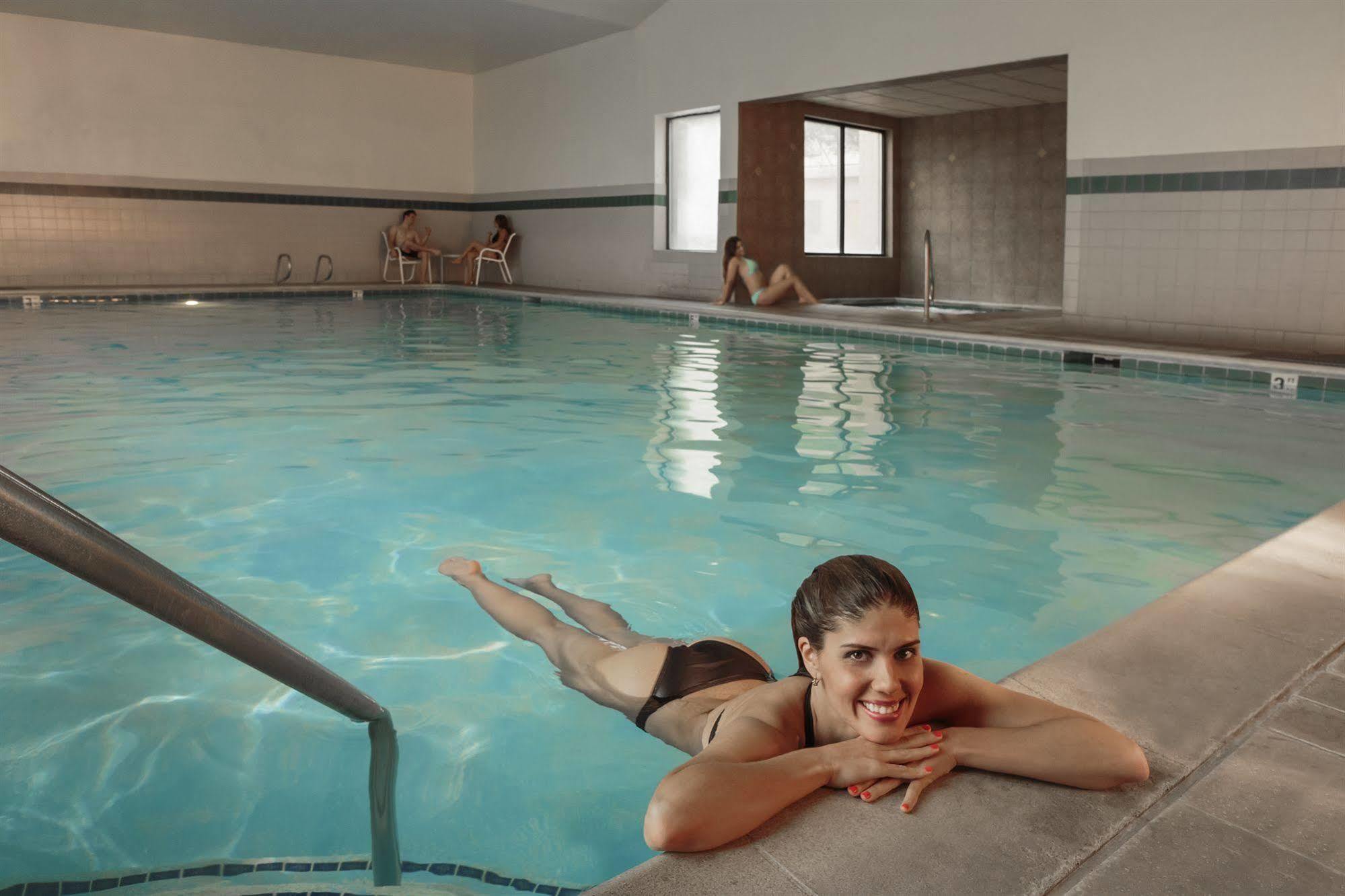 אלקו High Desert Inn מראה חיצוני תמונה